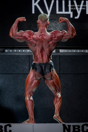 CLASSIC PHYSIQUE